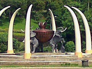 patung taman 