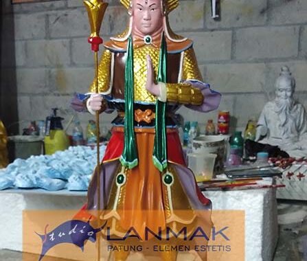 pembuat patung dewa