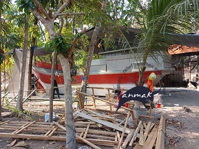 proses pembuatan replika kapal 