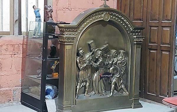 relief jalan salib