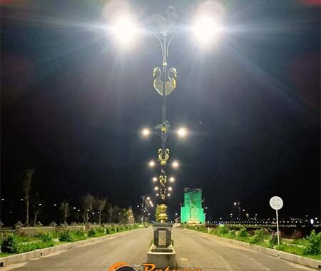 view patung malam hari